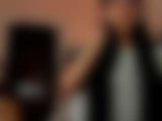 Cheerishh's Live Sex Cam Show