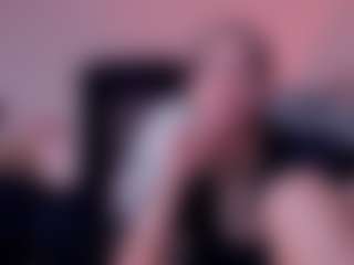 Live cam show with Cheerishh - Ass Clapping on AdultVida.com