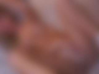Live cam show with Leonor - Blondie on CamClone