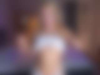 Live cam show with Leonor - Blondie on AdultVida.com