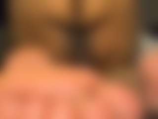 iAndroMedia's Live Sex Cam Show