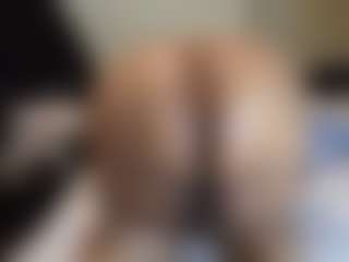 Live cam show with iAndroMedia - Brown Eyes on Camsoda Late Night