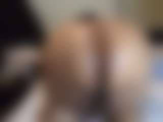 iAndroMedia's Live Sex Cam Show