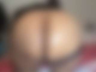 Live cam show with iAndroMedia - Brown Eyes on fuck-show.com