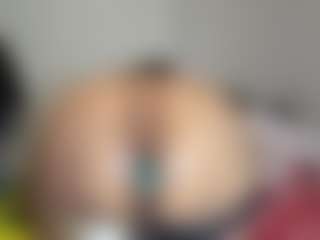 iAndroMedia's Live Sex Cam Show
