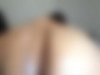 iAndroMedia's Live Sex Cam Show