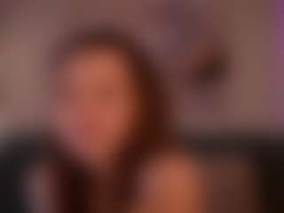 Live cam show with LindaParkins - Squirt on CamClone