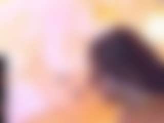 Live cam show with nylaroyale-cr - Spanking on Free Soda