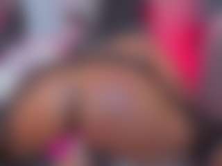 selena-monroy's Live Sex Cam Show