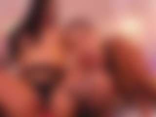selena-monroy's Live Sex Cam Show