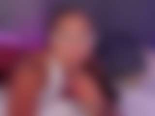 Live cam show with selena-monroy - Blowjob on TeamSkeetLive