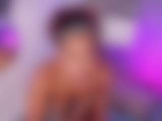 Live cam show with selena-monroy - Gagging on Camsoda