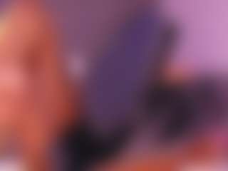Live cam show with selena-monroy - Wet on Camsoda