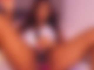 selena-monroy's Live Sex Cam Show