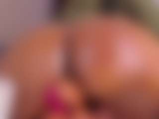 selena-monroy's Live Sex Cam Show