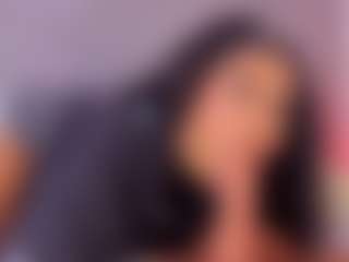 Live cam show with selena-monroy - Shaved Pussy on Camsoda