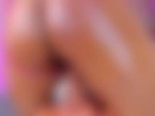 Live cam show with selena-monroy - Erotic Dance on Camsoda