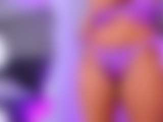 Live cam show with selena-monroy - Handjob on milfzrlive.com