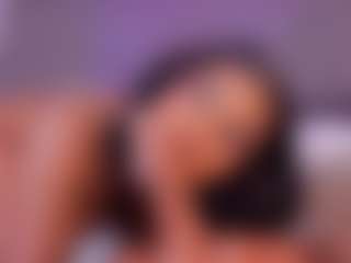 Live cam show with selena-monroy - Deepthroat on Camsoda