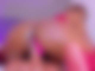 Live cam show with selena-monroy - Erotic Dance on Mixed Magazine Live