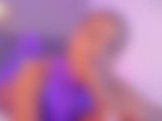 Live cam show with selena-monroy - Ebony on camwithhim.com | colombia