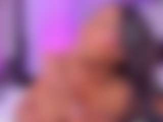 Live cam show with selena-monroy - Black Toys on StripNow
