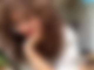 Live cam show with Sofia - Athletic Public on camwithhim.com