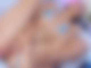 Live cam show with charlotsweett - Petite on Adult Interactions