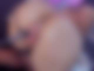charlotsweett's Live Sex Cam Show