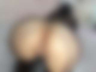 charlotsweett's Live Sex Cam Show