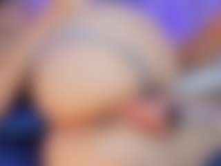 Live cam show with charlotsweett - Cum In Pussy on Camming Site