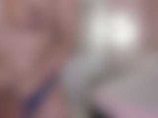 Live cam show with jade-callen - Moaning on Nude Live Now