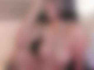 Live cam show with jade-callen - Average on Hubzter Live