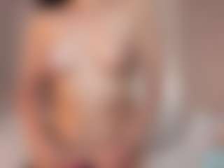 Live cam show with jade-callen - Moaning on Cam Slut