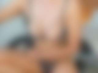 Live cam show with jade-callen - Moaning on Camsoda