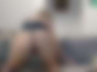 KatieKampbell's Live Sex Cam Show