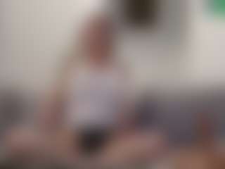 KatieKampbell's Live Sex Cam Show