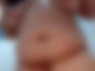 Live cam show with MadisonCopers - Milk on Camsoda