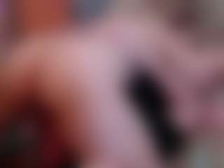 Live cam show with alisonsxxx - Smoking on Dare Cams