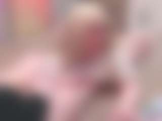 Live cam show with alisonsxxx - Smoking on SpankPalCams