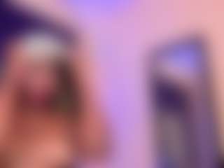 Live cam show with Chaannelqueen - Sexwebcam on SmokeAndPoke