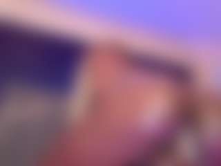 Live cam show with Chaannelqueen - Nipple Piercings on Camsoda