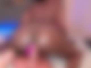 Live cam show with Chaannelqueen - Brown Eyes Teen (18+) on Streamer API