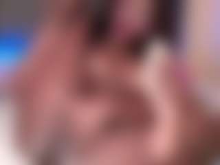 Live cam show with Chaannelqueen - Athletic on madthumbs