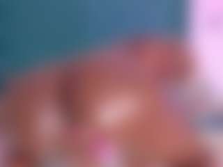 Live cam show with Chaannelqueen - Facial Piercings on Cam Slut