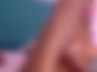 Live cam show with Chaannelqueen - Full Nudity on Camsoda
