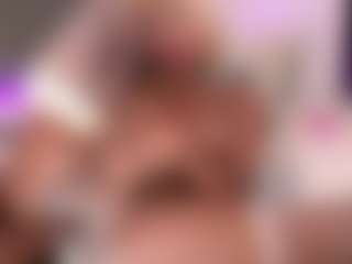 Chaannelqueen's Live Sex Cam Show