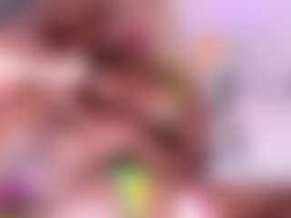 Pokaz na żywo z Chaannelqueen - Facial Piercings na Camsoda