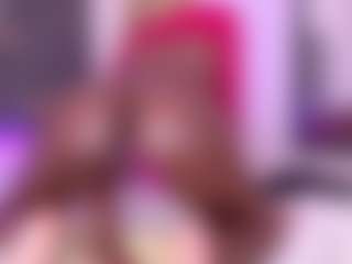 Live cam show with Chaannelqueen - Nipple Piercings on Dolls Live