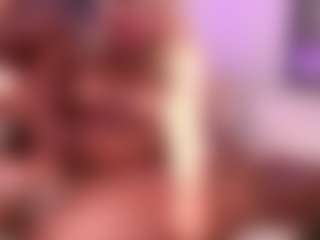 Live cam show with Chaannelqueen - Facial Piercings on Camsoda